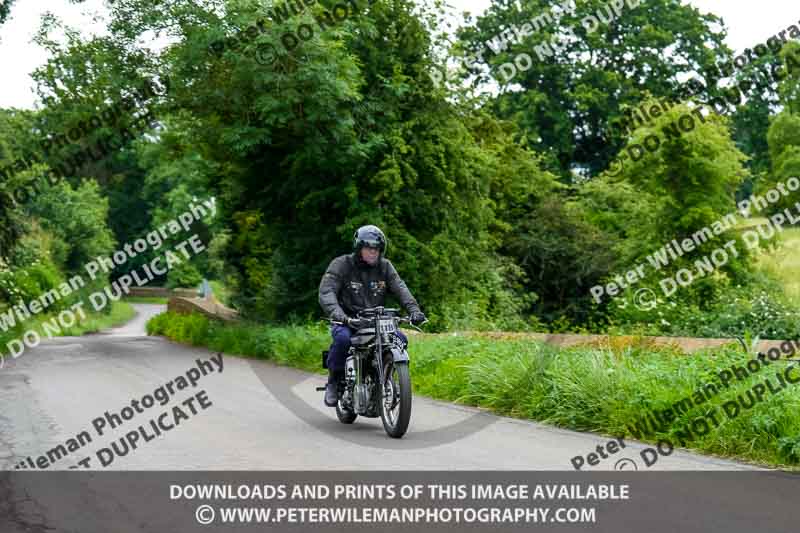 Vintage motorcycle club;eventdigitalimages;no limits trackdays;peter wileman photography;vintage motocycles;vmcc banbury run photographs